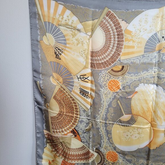 Vintage Huali 100% Silk Asian Fan Design Ladies Scarf - Picture 12 of 15